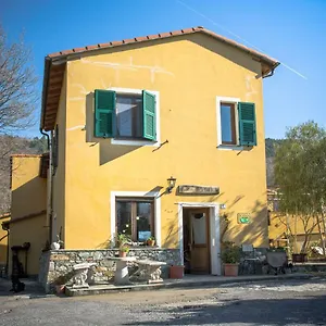 Bauernhof A Ca Vegia, Calice Ligure